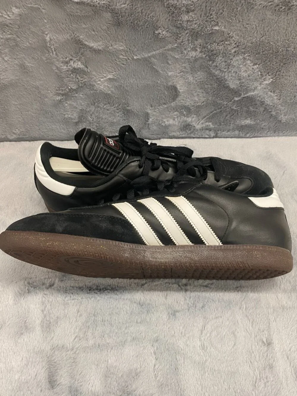 Adidas Samba OG Sneakers Mens 11.5 Black White Suede Indoor Soccer Skate Shoes